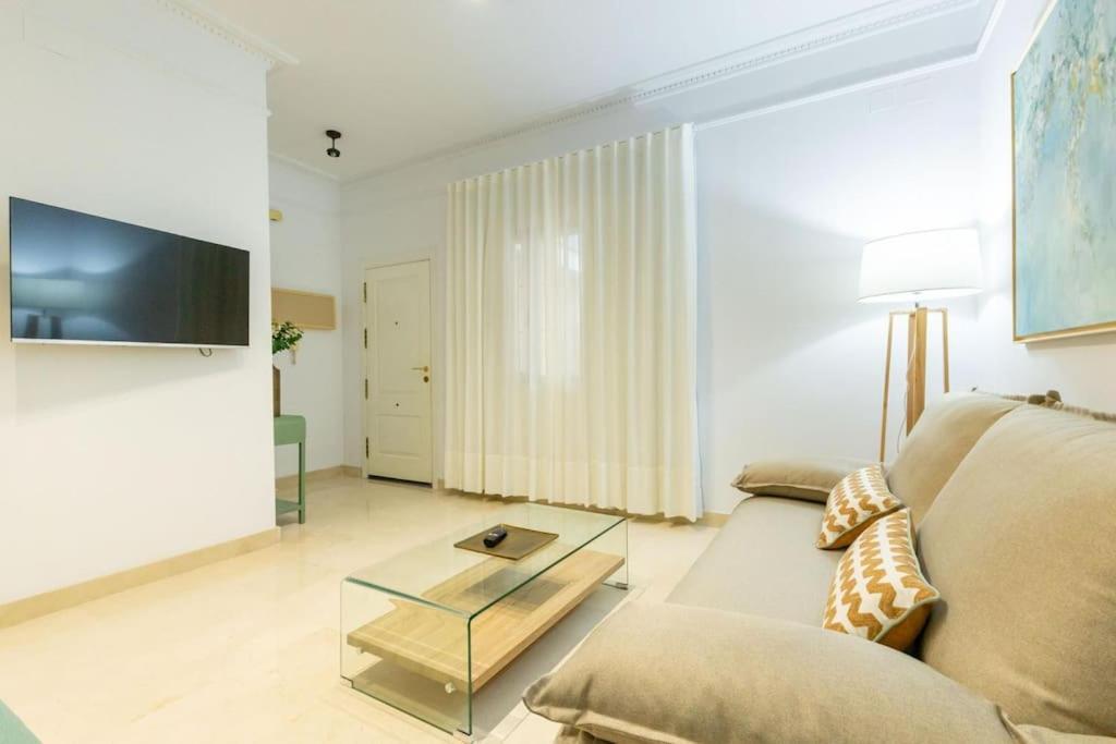 Imperial Central Suite By Valcambre Sevilla Bagian luar foto