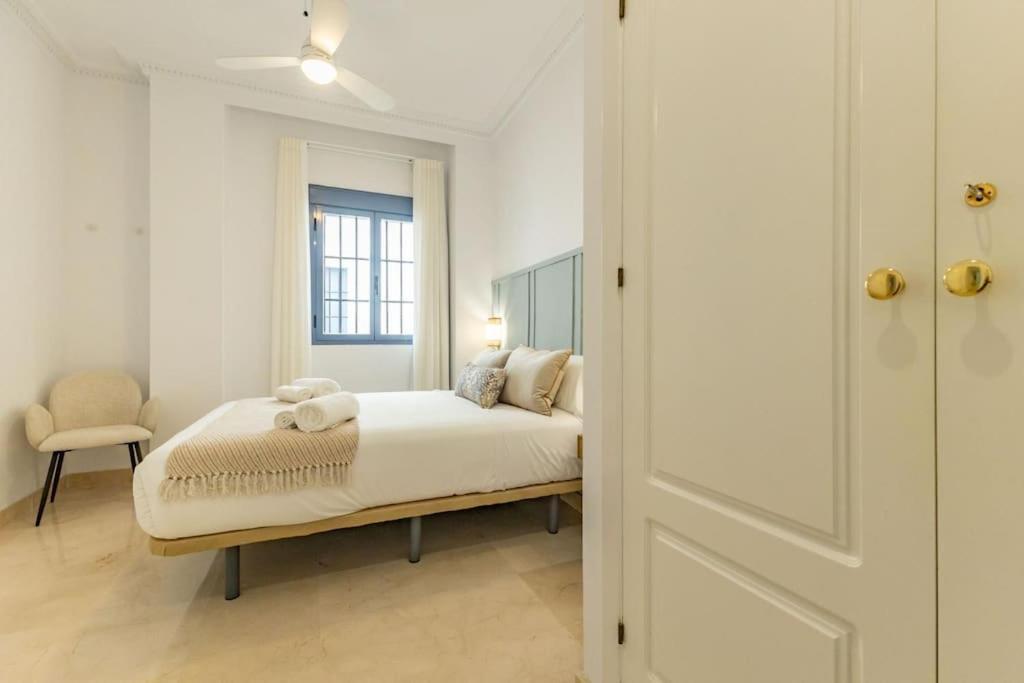 Imperial Central Suite By Valcambre Sevilla Bagian luar foto