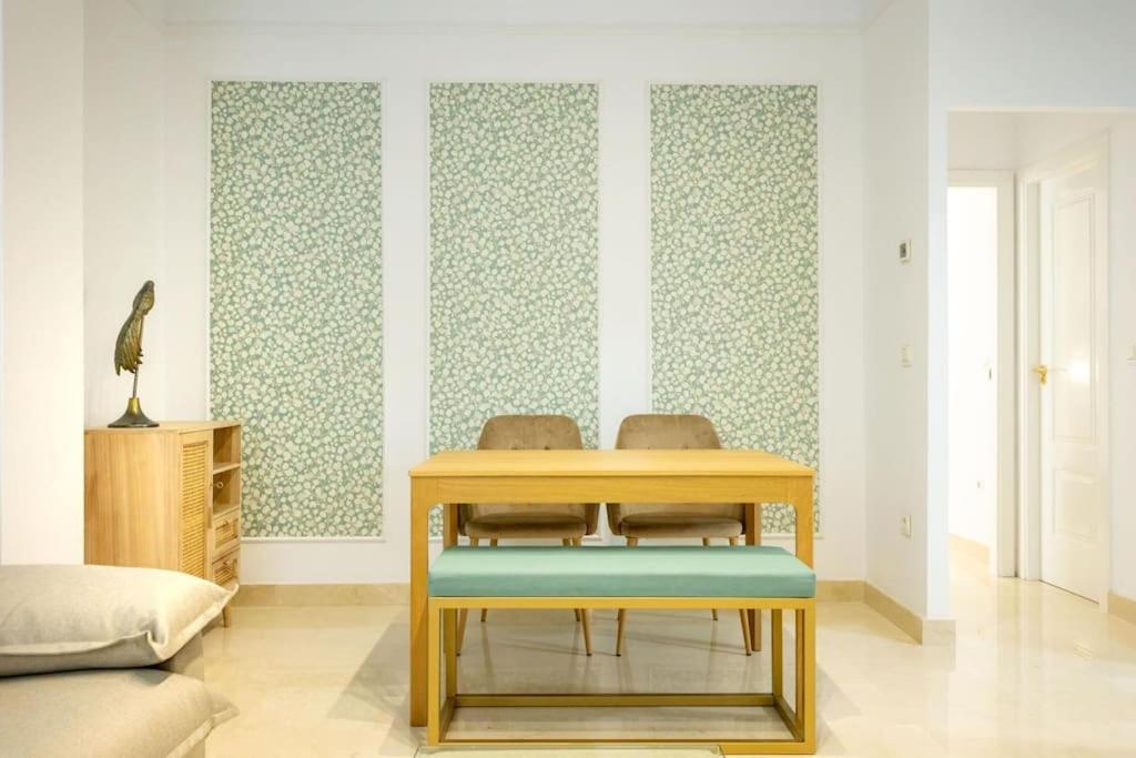 Imperial Central Suite By Valcambre Sevilla Bagian luar foto