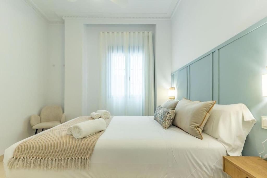 Imperial Central Suite By Valcambre Sevilla Bagian luar foto
